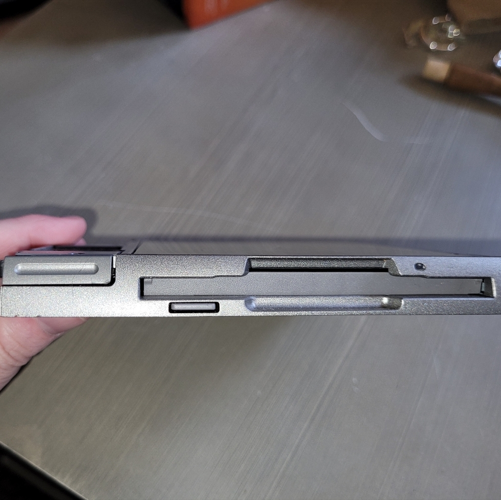 DELL Floppy Drive Module 5V - Picture 2 of 3